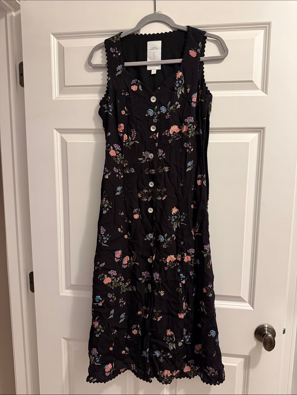 Black Floral Sleeveless Button-Front Midi Dress